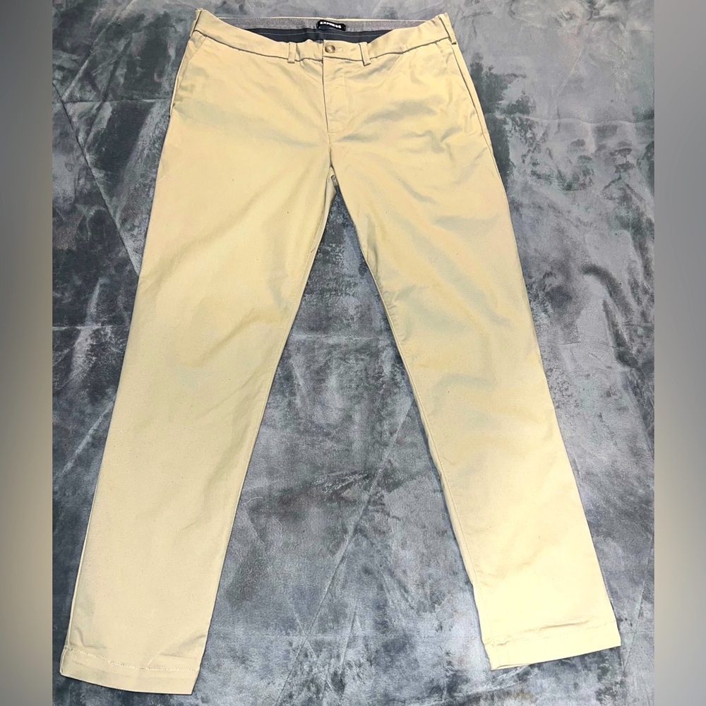 Express Men’s Khakis - Size 34 x 32 Skinny (w/ stretch)